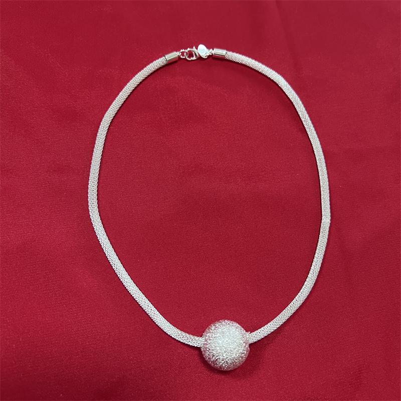 925 Sterling Silber Frosted Ball Network Chain Charm Damen Damen Halskette Modetrends Schmuck Geschenke