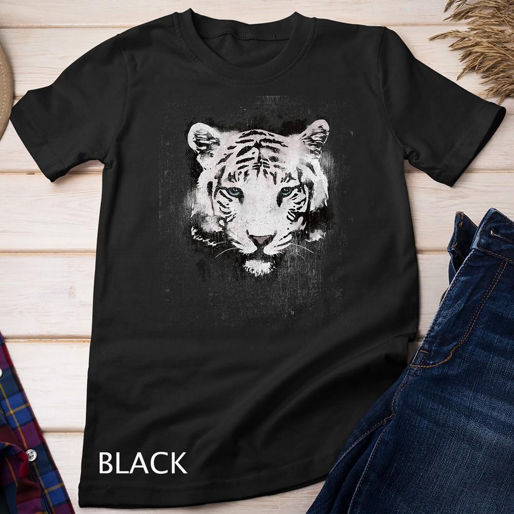 

Vintage Awesome Tiger Hunting Wildlife Lovers Gift Unisex T-shirt 4XL