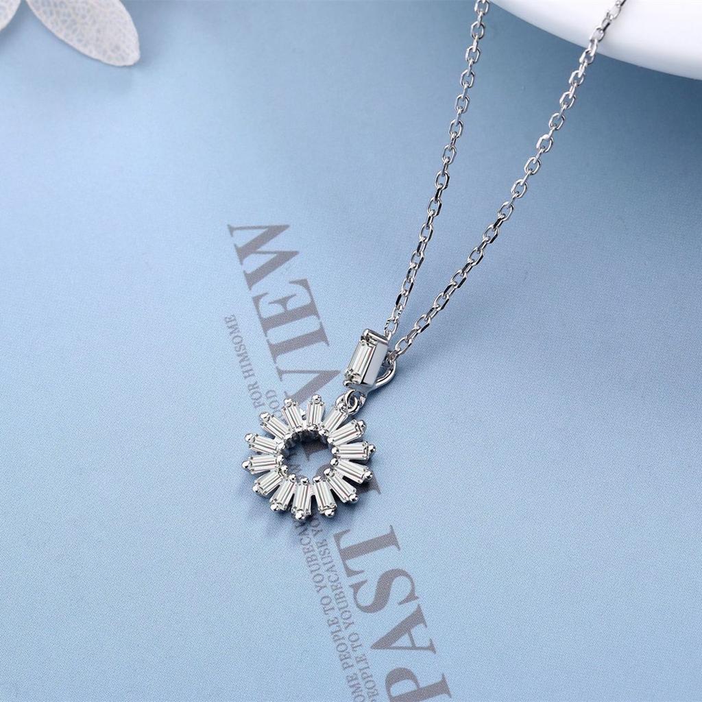 S925 Sterling Silver SUNFLOWER Necklace Micro Inlaid Zircon Full Diamond Snowflake Pendant Japanese and Korean Temperamental Niche Clavicle Chain
