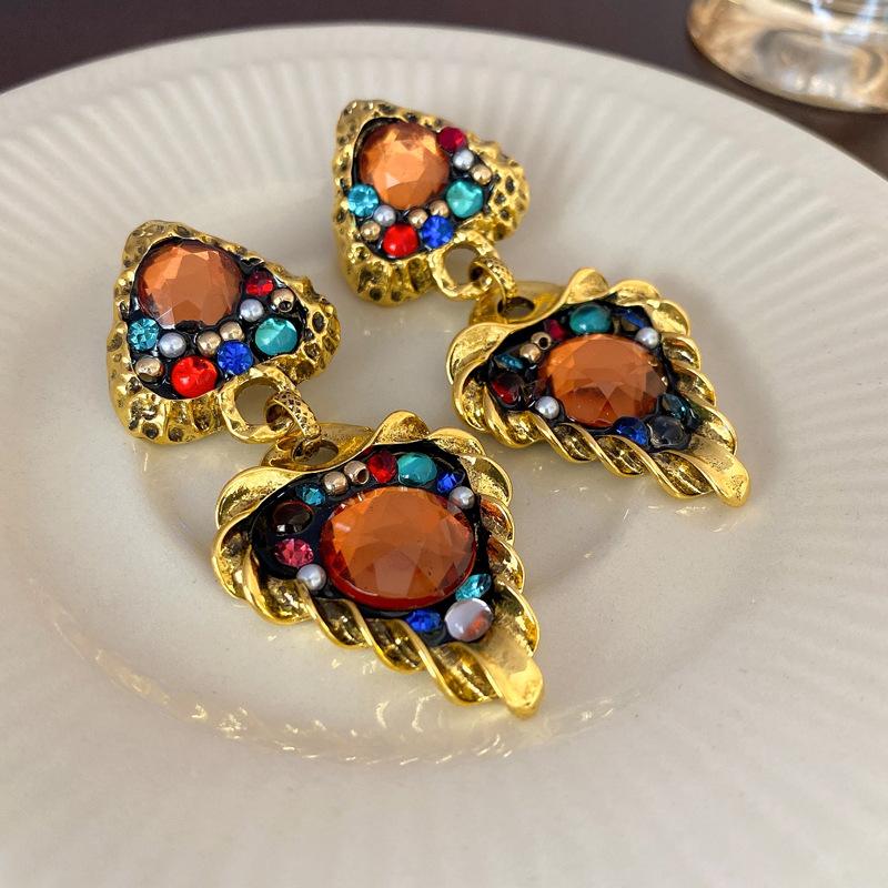 Ice quenched blue flower artificial crystal fringed earrings Cool wind temperament stud earrings Internet celebrity earrings