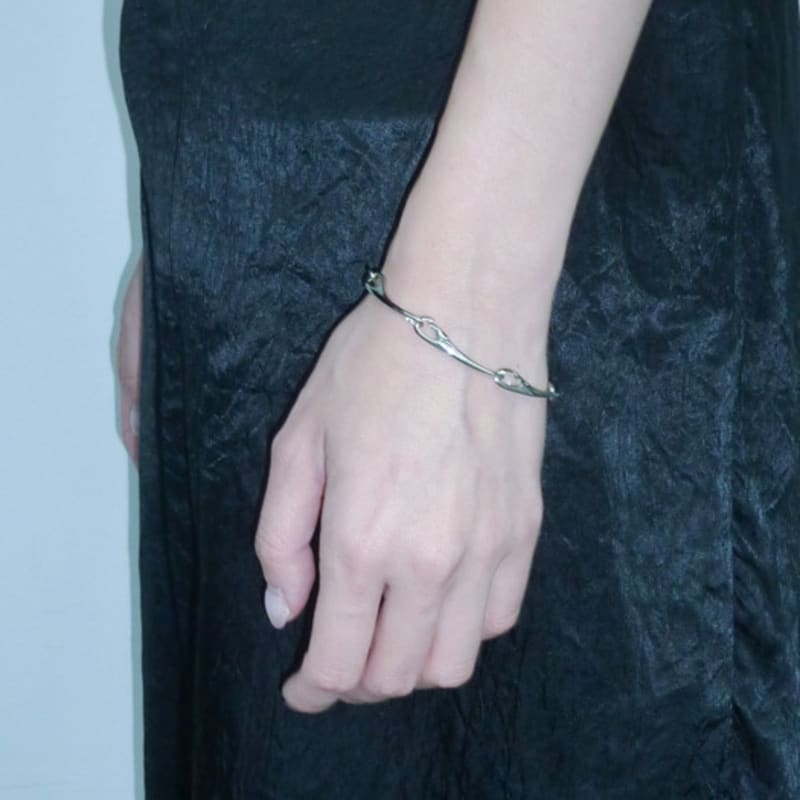 

A BIT MOR WAVE LINK BRACELET GOLD