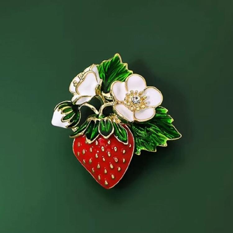 Rhinestones Strawberry Brooch Fashionable Handmade Lapel Pin Breastpin Fruit Jewelry Accessories for Women and Men