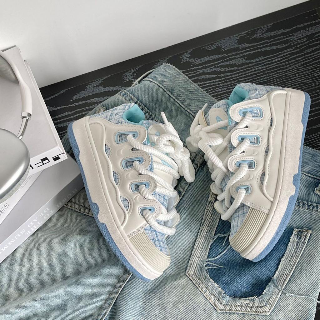 Ins Autumn Street Shot Flat Non-slip Board Shoes Niche Light Student Casual Sports Shoes Single Shoes