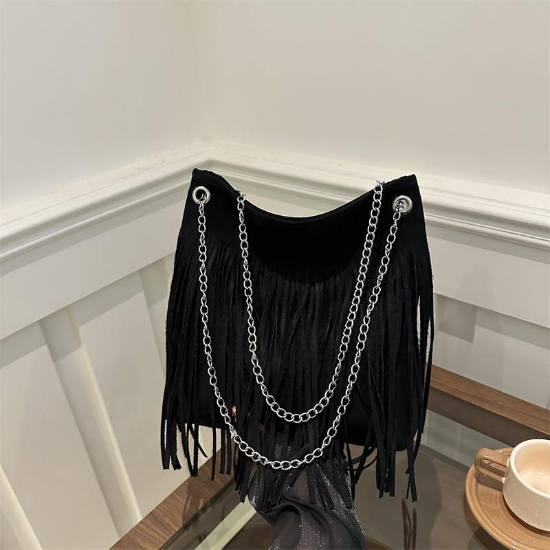Autumn new simple and fashionable shoulder bag fringed messenger bag bag retro fashionable underarm tote bag