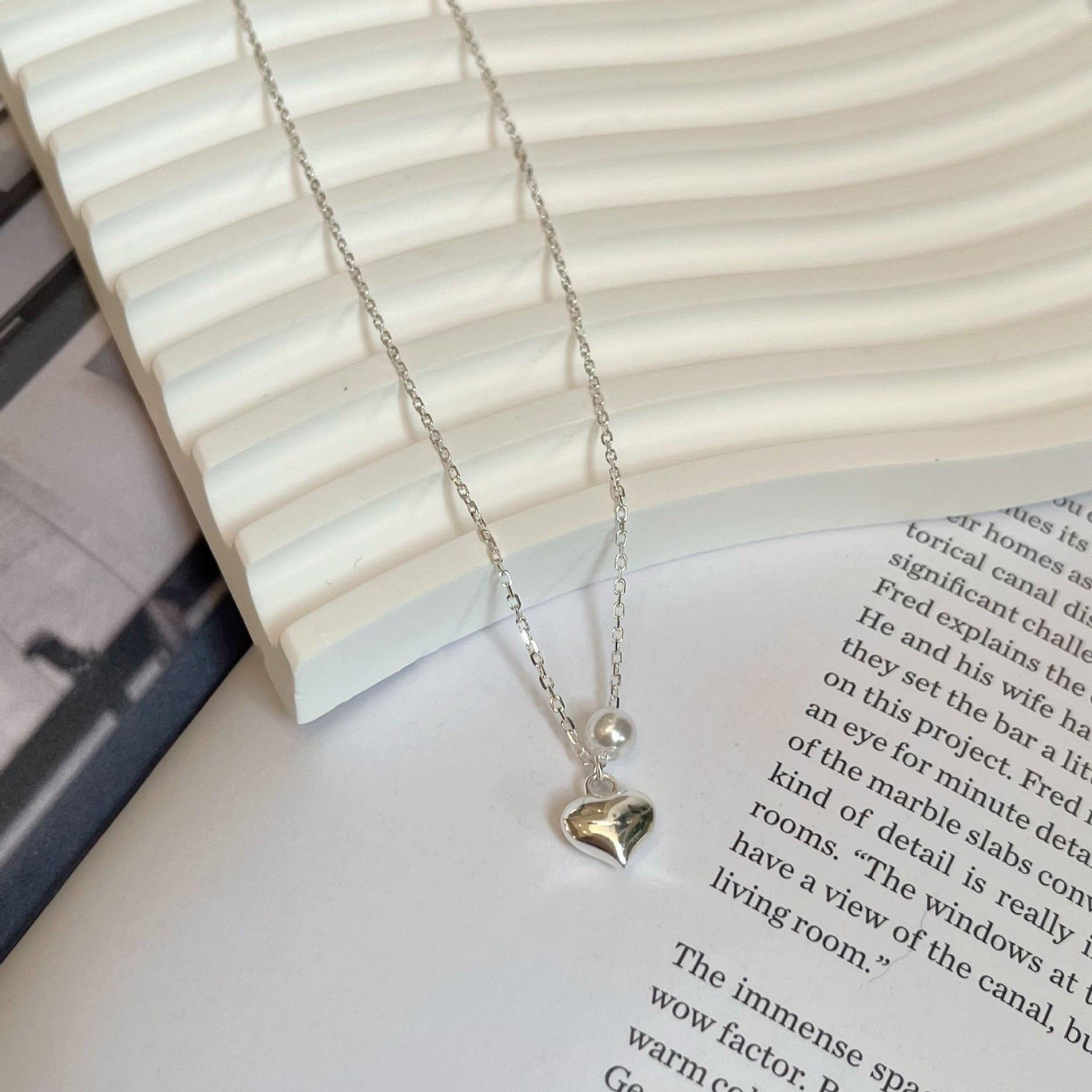 Women s Simple Heart Pendant Necklace - Fashionable, Versatile Clavicle Chain