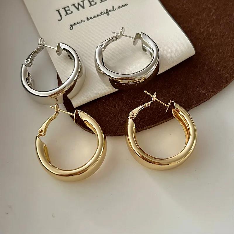 Smooth Round Chunky Hoop Earrings for Women Girls Gold Color Wide Thick Geometric Metal Statement Earrings Vintage Jewelry Gift
