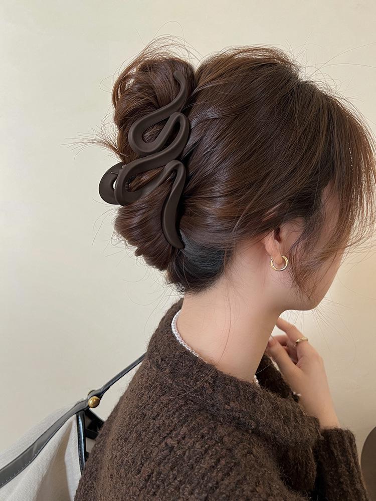 

2025 Корейский стиль Большая заколка для волос пучок для густых волос – Элегантная осенняя женская заколка-акула