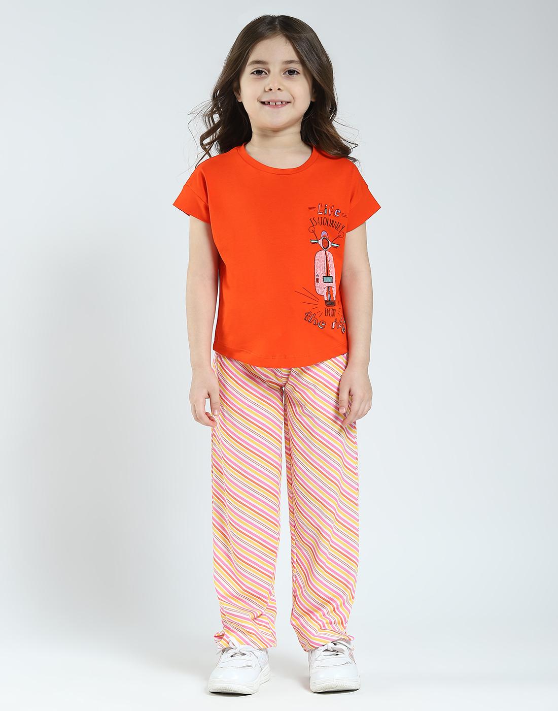 

Напечатанный комплект для девочек Монте-Карло обычного кроя с полурукавом 11-12 Years оранжевый