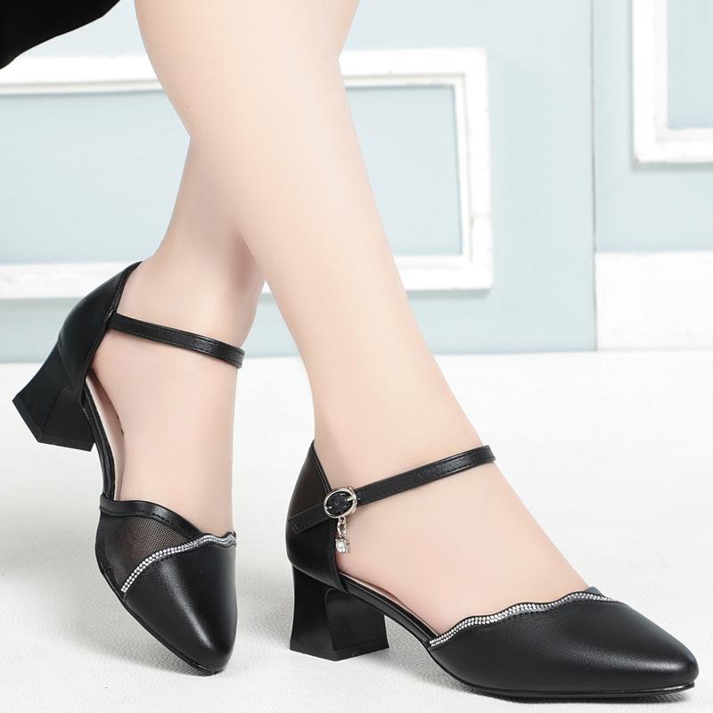 Spring Autumn New Style Fashion Soft Leather Point Head Square Heel Women's Shoes Shallow Mouth Buckle Rhinestone Shoes