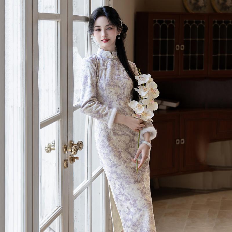 Purple velvet national style Suzhou long-sleeved improved cheongsam winter thick women's new Chinese 1011 new retro autumn and winter