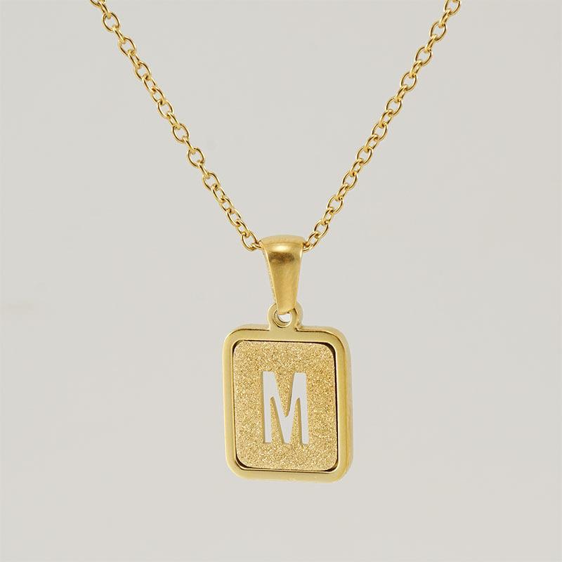 18K Hollow 26 English Letter Necklace Women's Fashion Letter Pendant Jewelry 2026