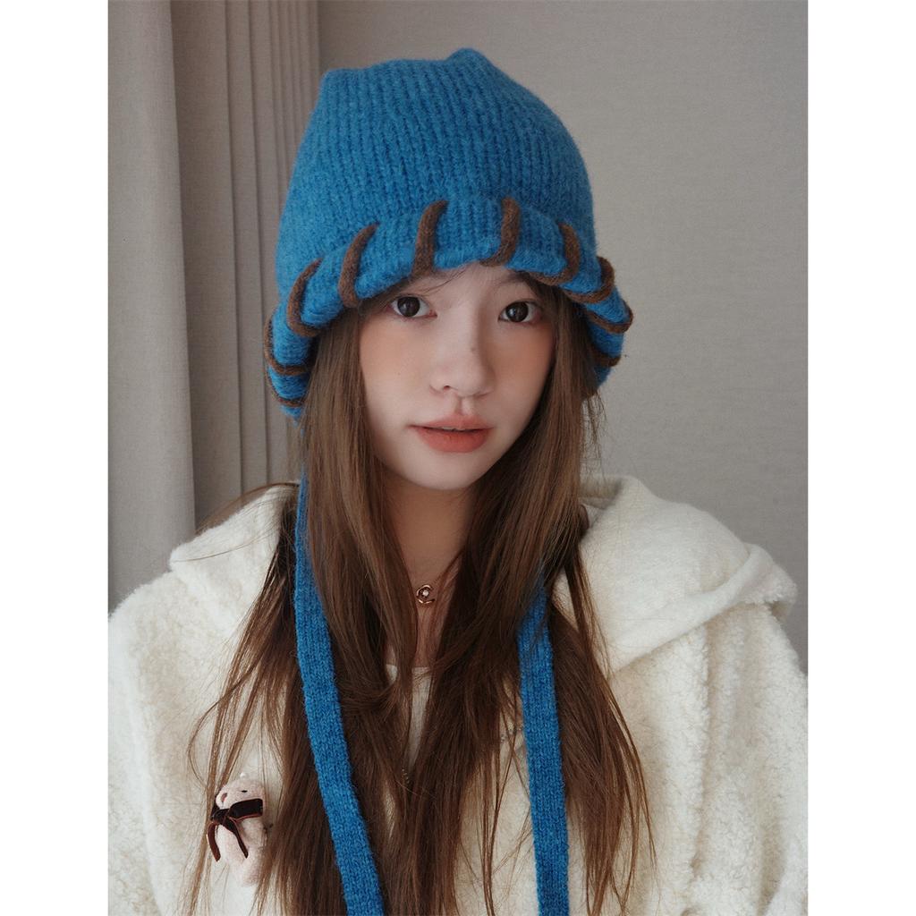 Personalized hand-stitched wool hat for women with a small face, warm ear protection in winter, knitted Lei Feng hat for women in winter