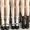 1 Paar dünne hohle Spitzen-JK-Socken einfarbig Netz-Fischgrät-Lolita-Socken Schleifen-Design Rüschen-Design lange Socken für Mädchen