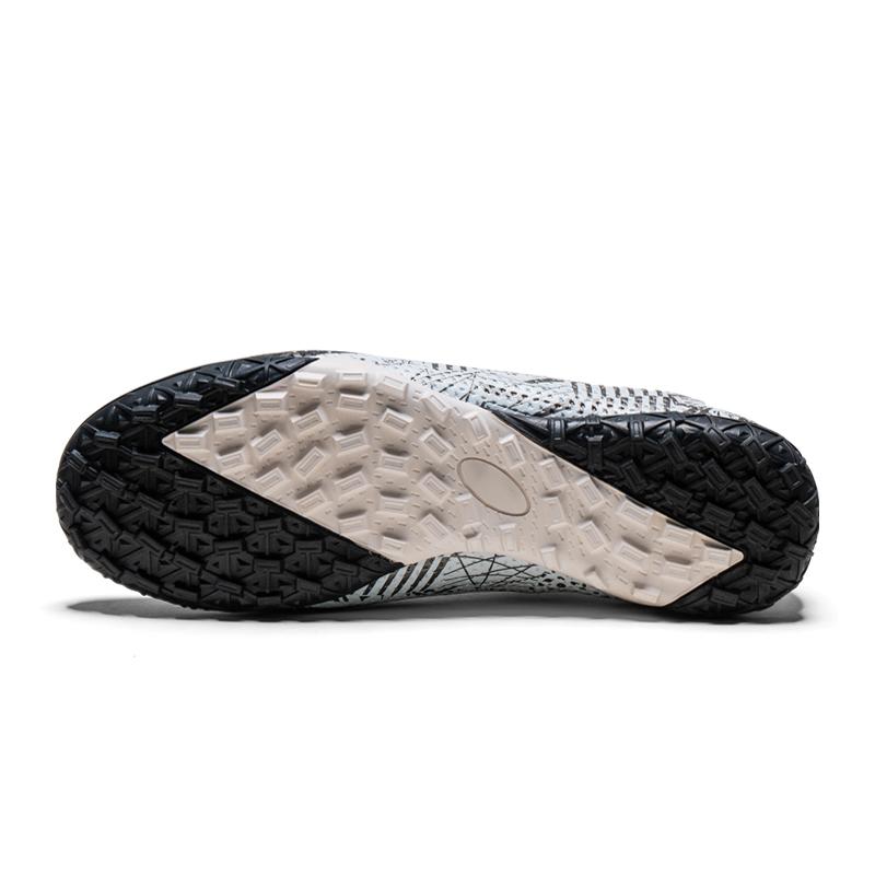 35-45 Unisex Football Shoes Large Size Football Shoes Men's Training Special Children's Short Nails  Children Competition Training Football Shoes