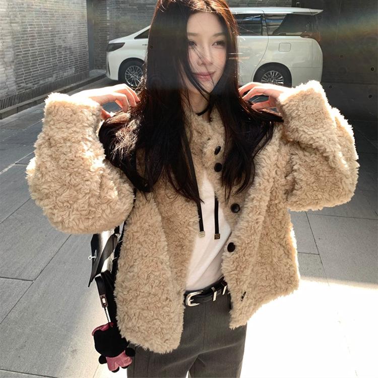 

Korean Style Short Lamb Wool High Neck Button Coat for Women - Fuzzy Stand Collar, All-Wool, Winter 2025 Collection Large