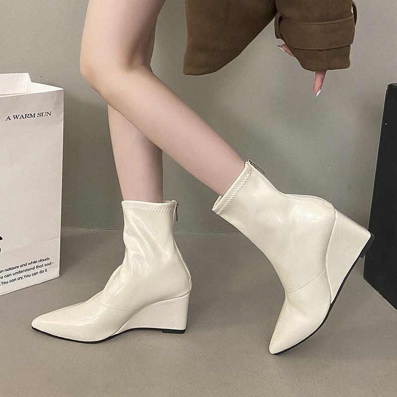 Slope Heel High Heel Short Boots 2025 New Autumn and Winter Pointed Elastic Thin Boots Black Retro Versatile Martin Boots Women