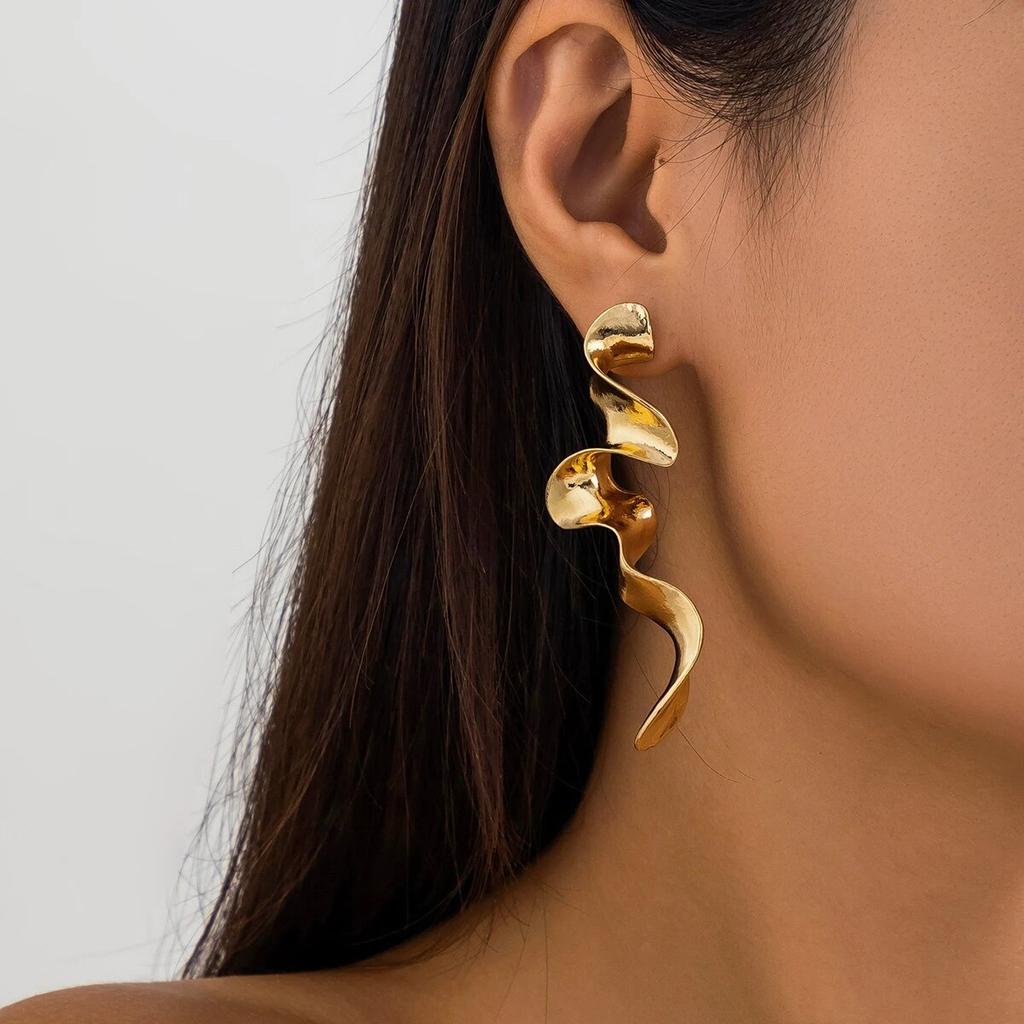 Design Sense Irregular Long Tassel Drop Earrings for Women Hip Hop Vintage Gold Color Dangle Earring Party Jewelry Accessories