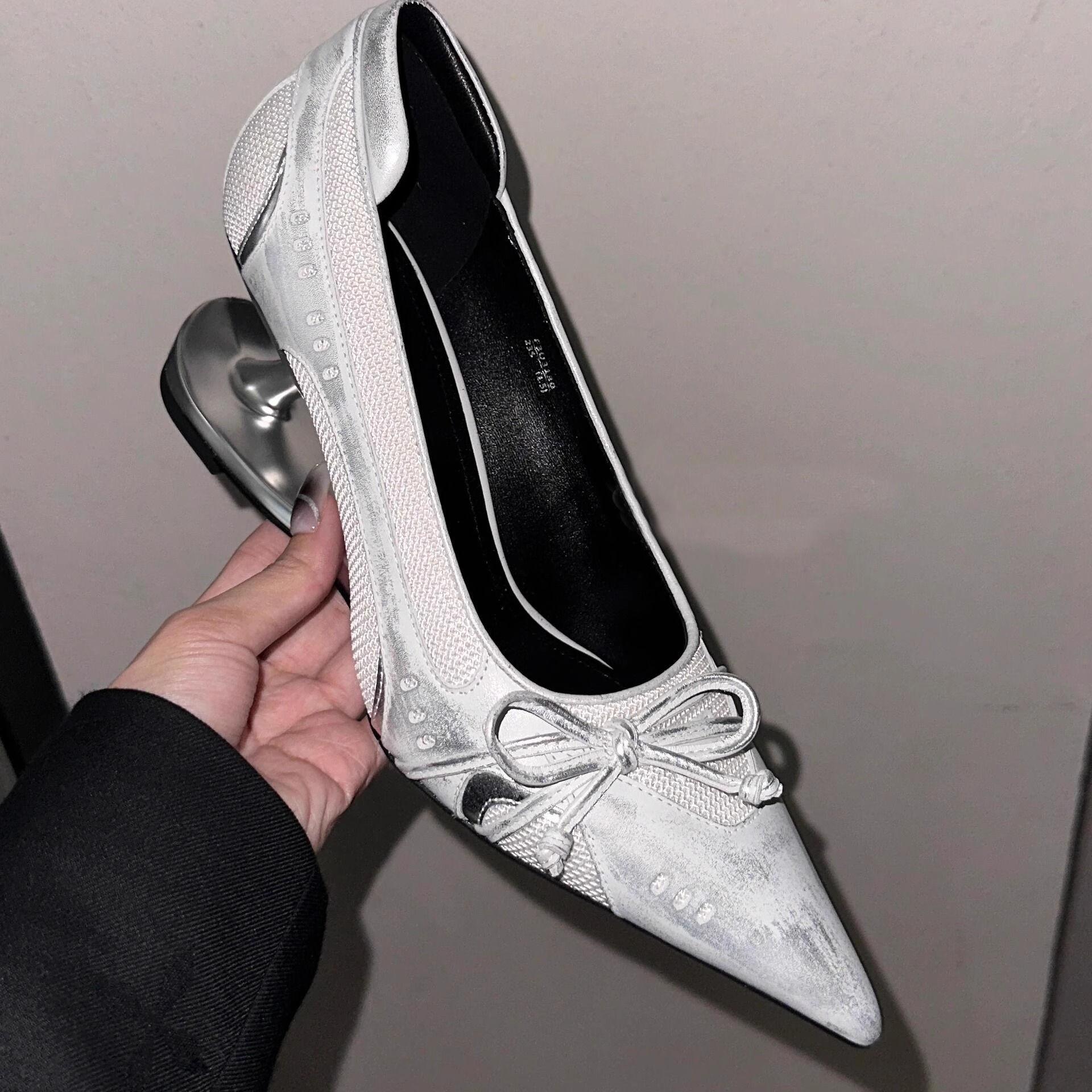

Niche silver pointed special-shaped suspension heel light mouth single shoes women s 2025 summer new bow mesh high heels 40