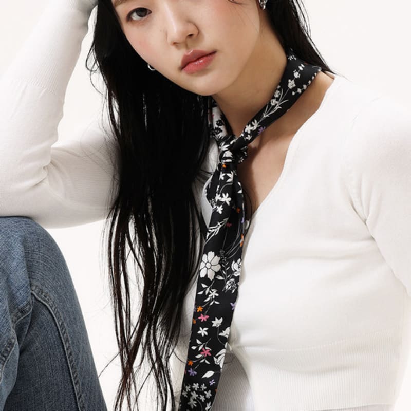 ONSZ BW Floral Silk Twilly Scarf