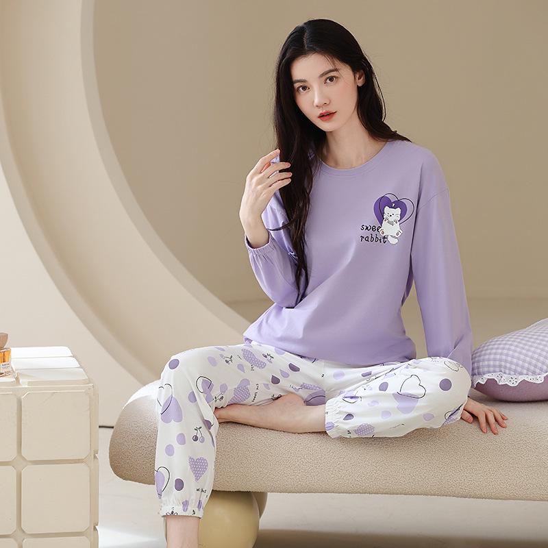 100% Cotton Women's Pajama Set – Breathable, Sweat-Absorbent, Long Sleeve Crew Neck for Indoor & Outdoor Wear (Autumn/Winter)