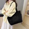 Oxford Multiple Pockets Versatile Shoulder Bags Solid Large Capacity Ladies Bags 2026 New Commuting Fashi Crossbody Bags