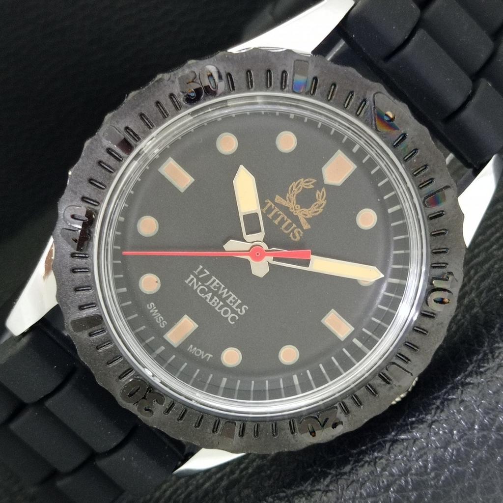 

VINTAGE TITUS HAND-WINDING SWISS MENS TURNABLE BEZEL BLACK DIAL WATCH a700007-5 R201-a700007