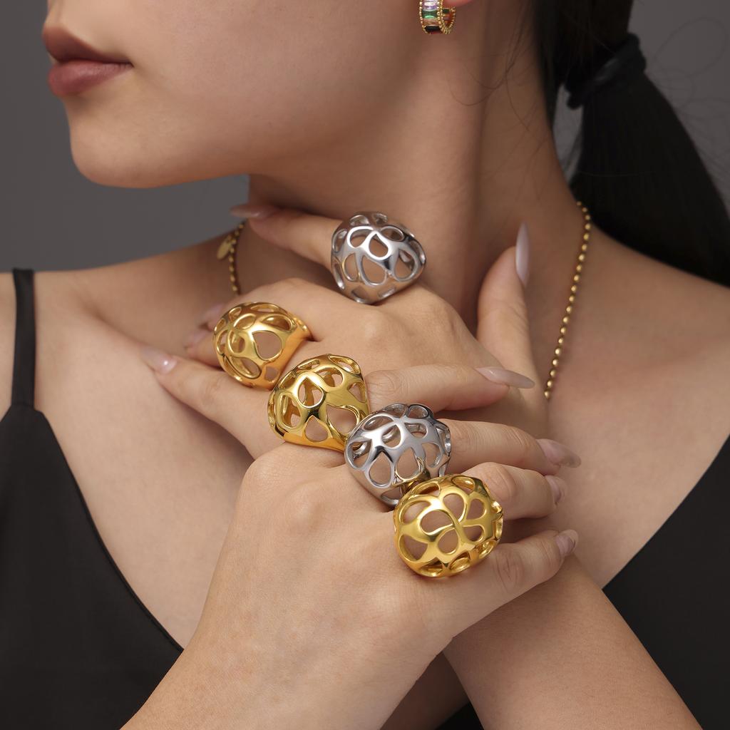 Unique Hollowed Sphere Ring For Women 18k Gold Plated Hyperbole Women's Stainless Steel Finger Rings Aesthetic Woman Jewelry