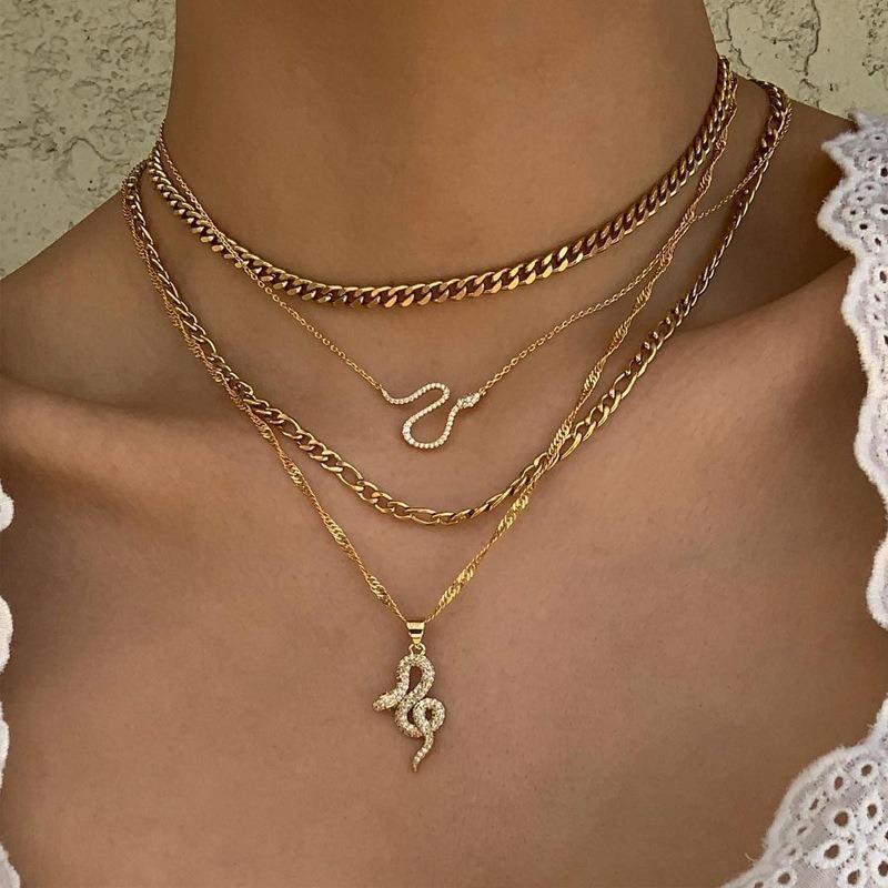 Stacked sunflower pendant, retro multi-layer necklace, niche high-end cross, love collarbone chain