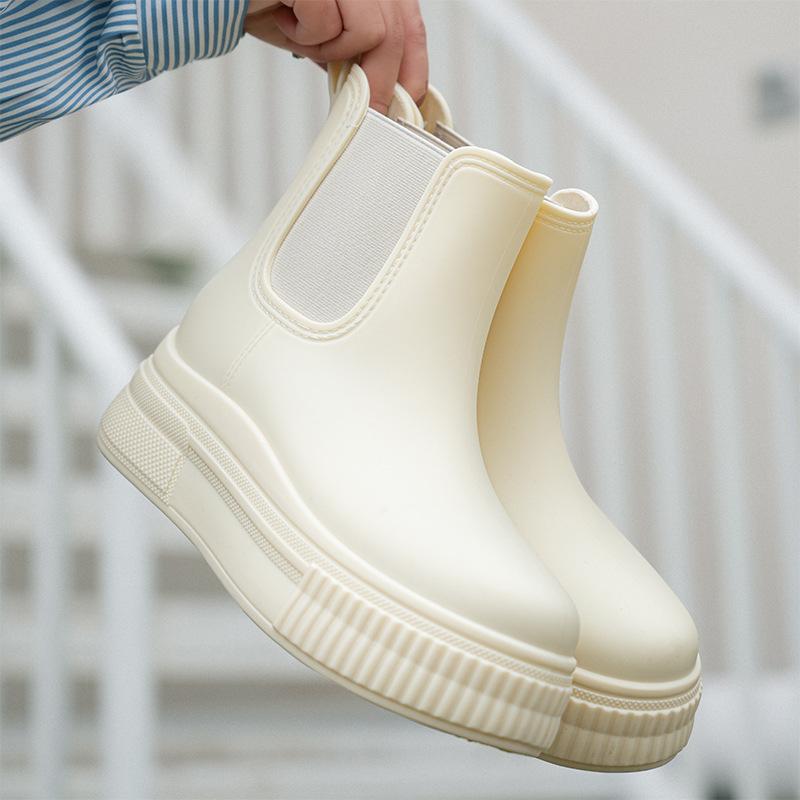 

Новые короткие резиновые сапоги женские модные уличные дождевые туфли женские взрослые водонепроницаемые и нескользящие водные туфли 41 бежевый