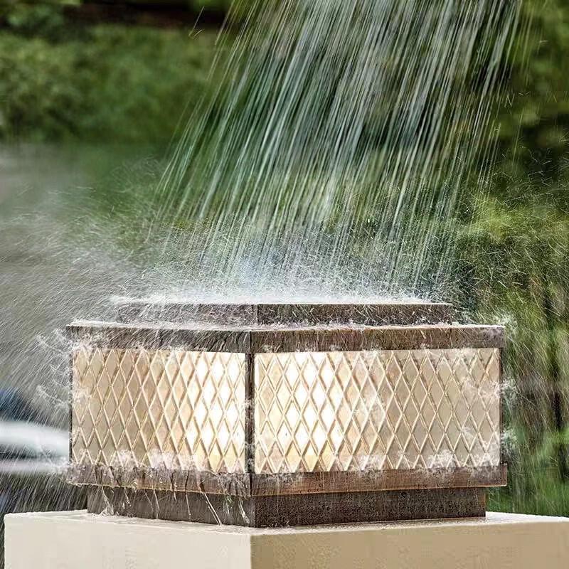 Oeny Outdoor Pillar Head Light