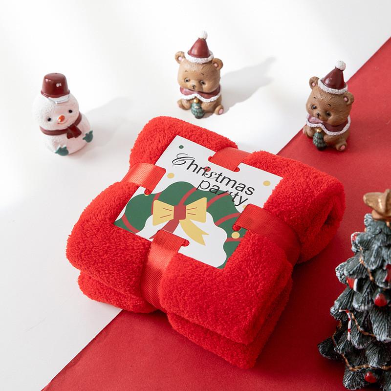Christmas Holiday Towel With Coral Fleece Material For Festive Gift Giving
