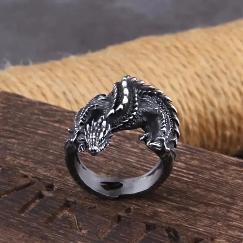 A Huge Dragon Ring with Viking Style Men's Fashion Jewelry As a Gift