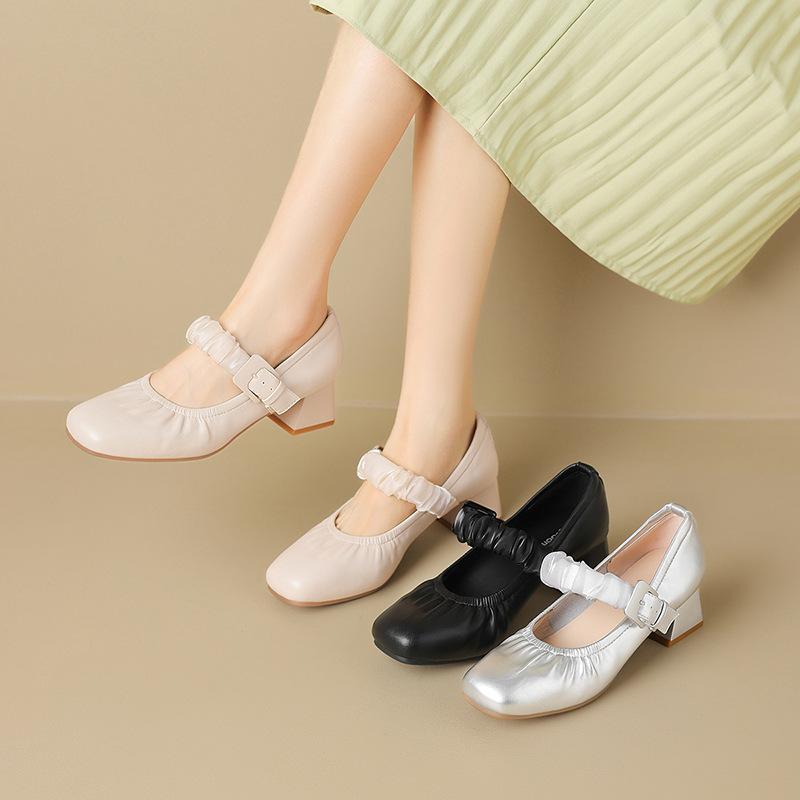 Augustine Mary Jane small leather shoes women's 2025 new summer shallow mouth French evening wind retro square head single shoes