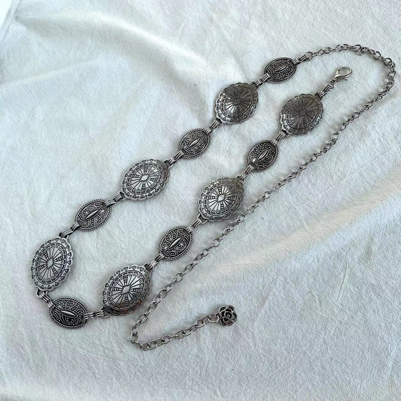 

New Carved Geometric Retro Waist Chain for Women s Metallic Elegant Versatile Western Classic