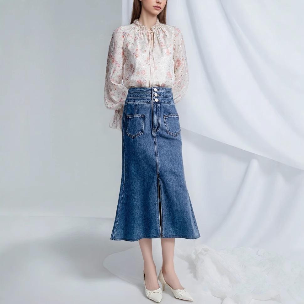 

Retro Blue High-Waisted Three-Button Denim Midi Skirt with Tummy-Concealing Fishtail and Slit Small