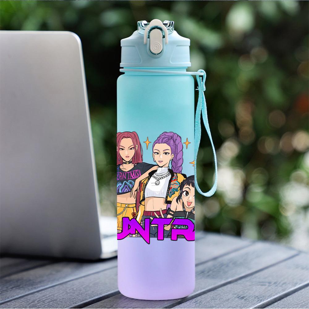 750ml Wasserflasche K-Pop Demon Hunters Bedruckt Große Kapazität Trinkbecher Tragbar Outdoor Sport Wasserbecher Kinder Kinder Geschenk