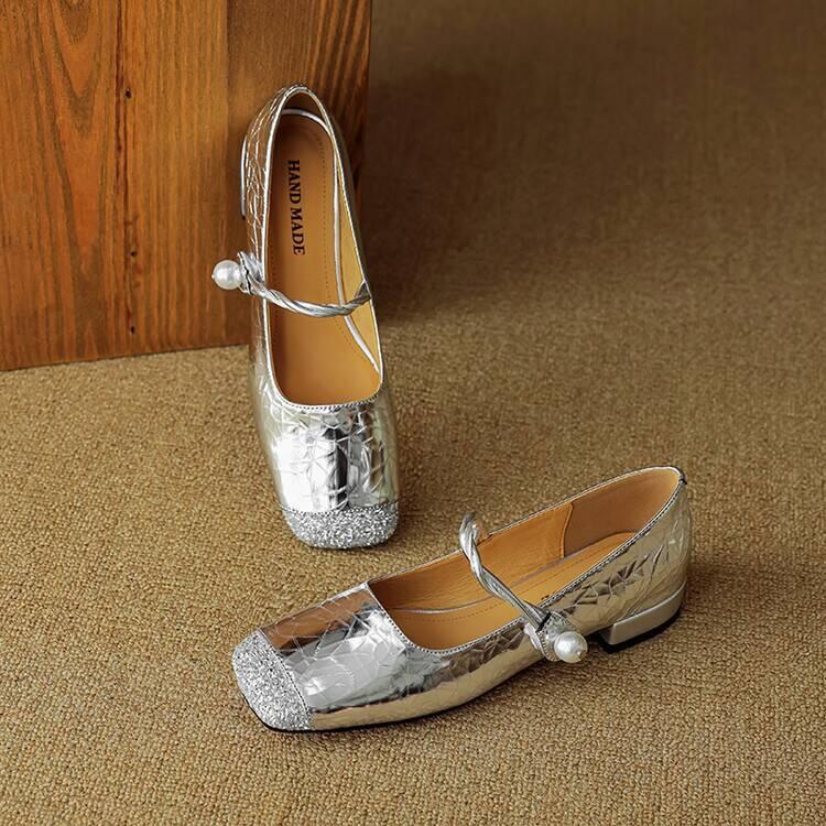 

Французький темперамент, жіночі туфлі-човники з неглибоким вирізом, квадратним носком і низьким каблуком, жіночі туфлі для спідниць, вечірні повсякденні туфлі 40 срібний