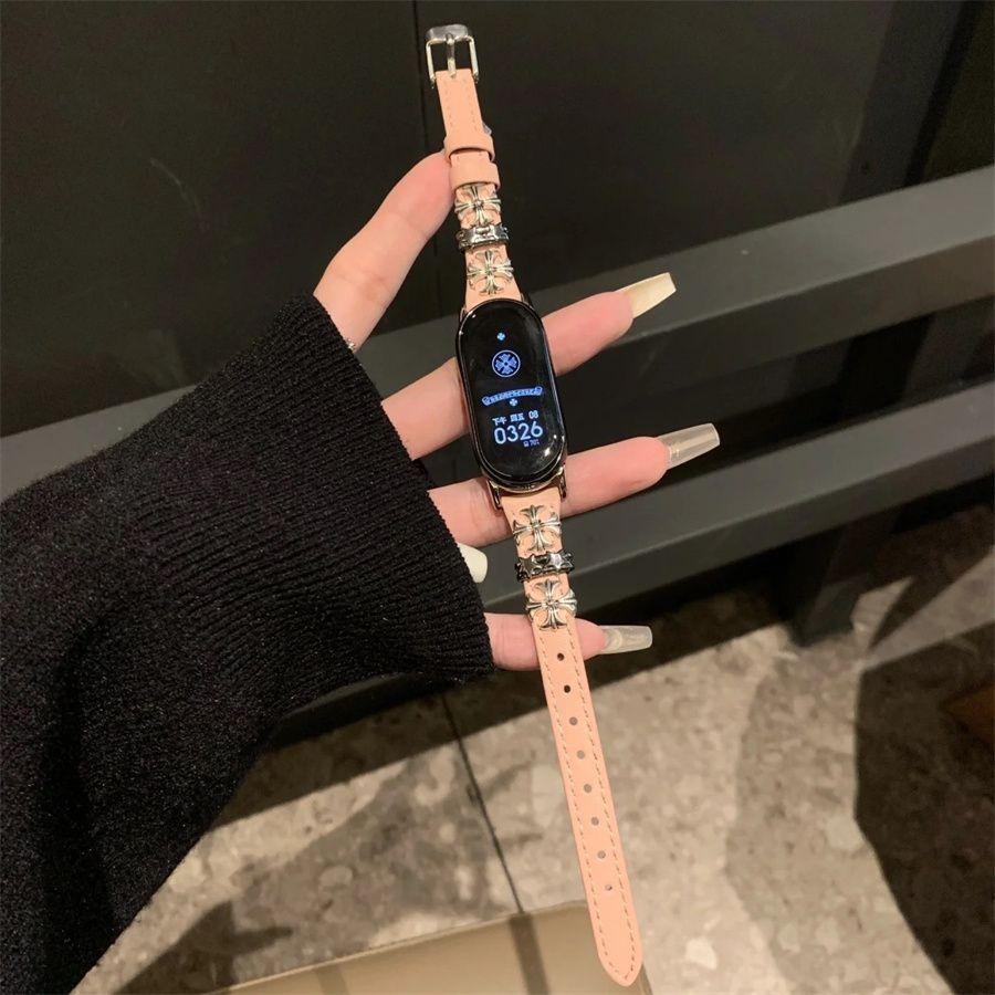 Křížový kovový kožený řemínek pro Xiaomi Band 9 - Retro Punk kožený kreativní řemínek na hodinky pro XIAOMI Mi Band 9/8/7/6/5/4/3/NFC/Mi Band 8pro/Redmi Watch4&5