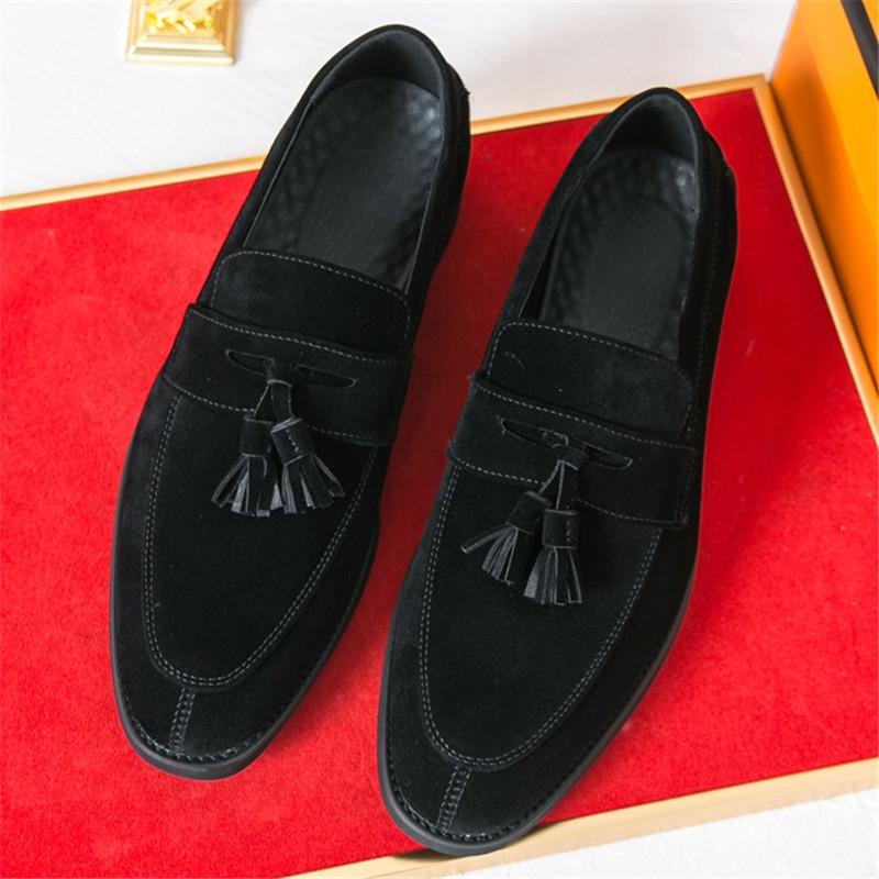 Fashion Designer New Men Pointed Tassels Suede Leather Shoes Male Casual Loafers Wedding Formal Dress Footwear Sapatos Tenis Masculino