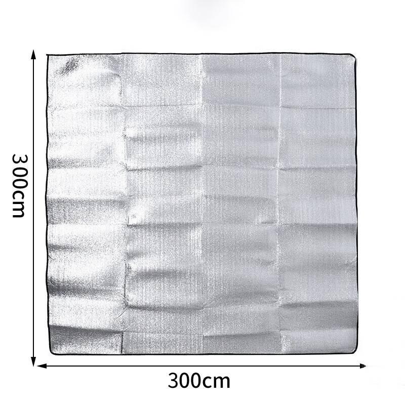 Outdoor Aluminum Foil Camping Mat With Insulation And Waterproof Layer For Beach And Picnic Use