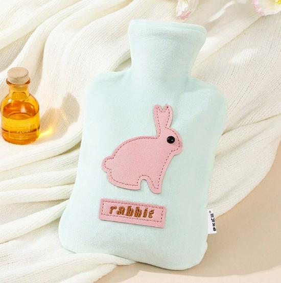 

Бутылка горячей воды: Уютная грелка для рук и компресс для использования в постели для девочек и младенцев 500 ml