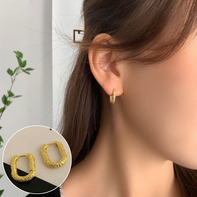 Geometric Minimalist Retro Women's Round Ball Ear Cuffs - Trendy Niche Design Earrings