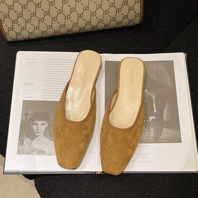 

2025 sweet summer new fashionable retro flat-bottomed bag head half slippers comfortable versatile cool slippers women s shoes slippers 40