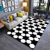 Geometrisch Zwart-Wit Tapijt geschikt als antislipmat voor de woonkamer of slaapkamerbank