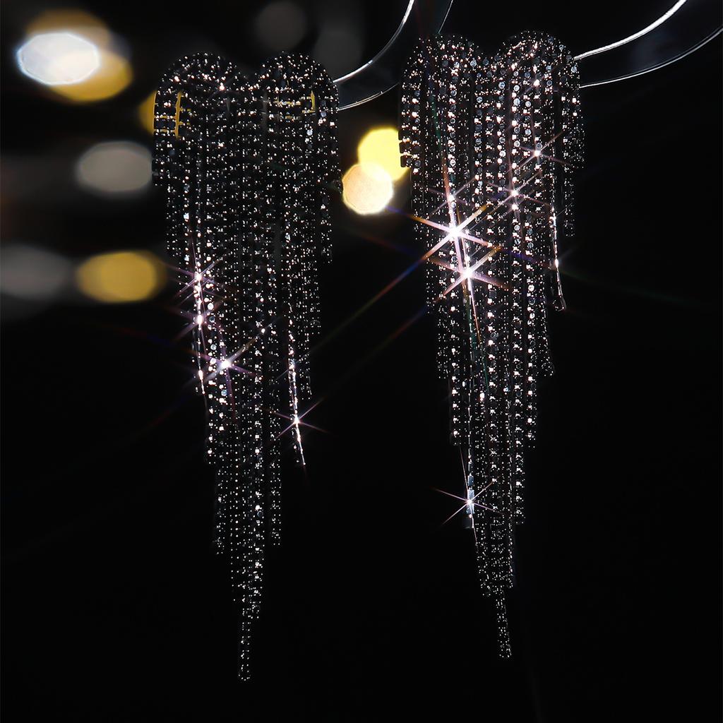 Black Electrophoresis Long Love Fringed Earrings