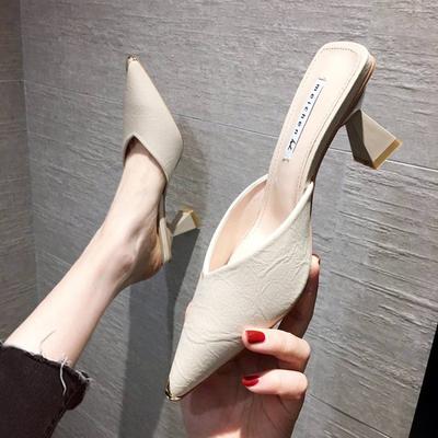 Flip-flops Are Versatile Pointed-toe High-heeled Chunk-heeled Sandals and Mid-heeled Shoes