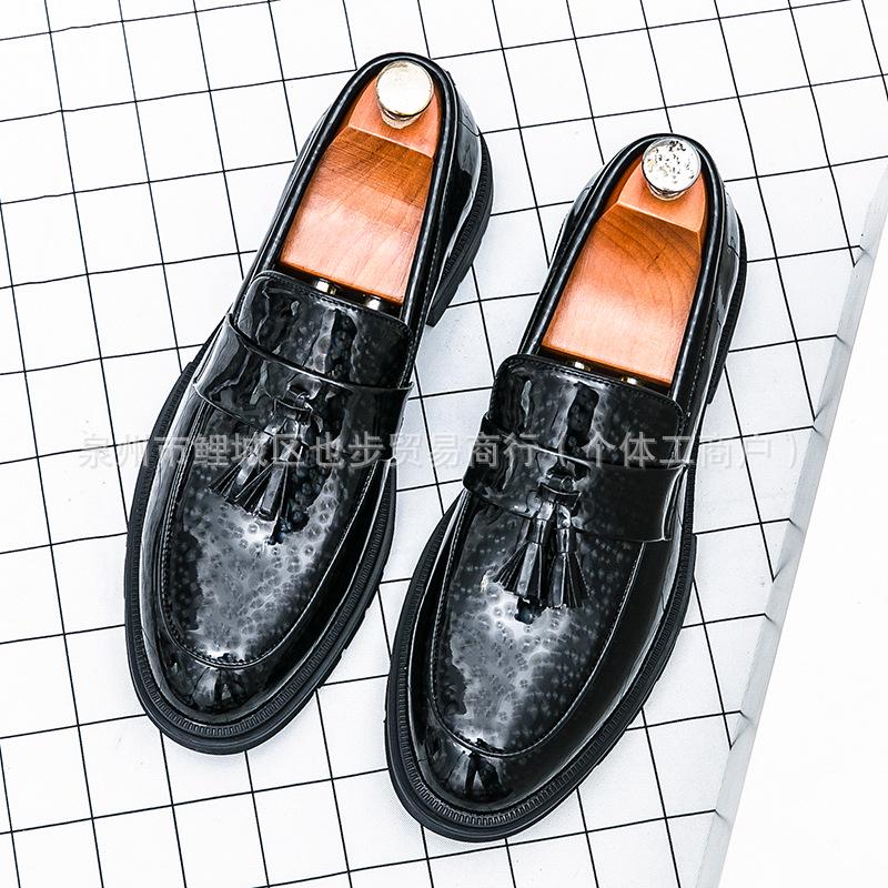 Men's European & American Formal Large Size Patent Leather Tassel Loafers