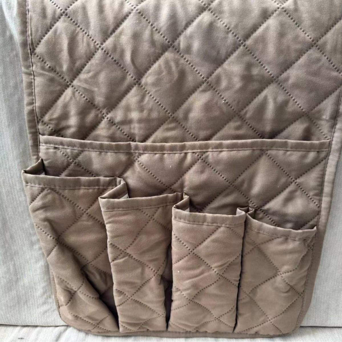 

Многофункциональный органайзер на подлокотник дивана с карманами для хранения журналов и пультов 50*90cm Single