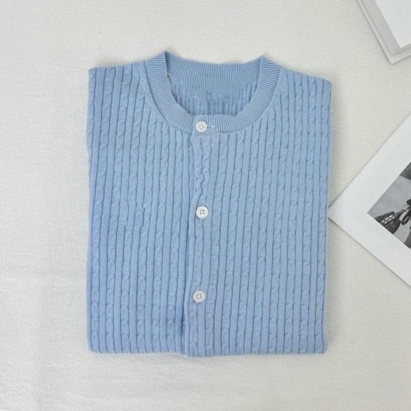 Bestickte und gedrehte Strickjacke, Damenmantel