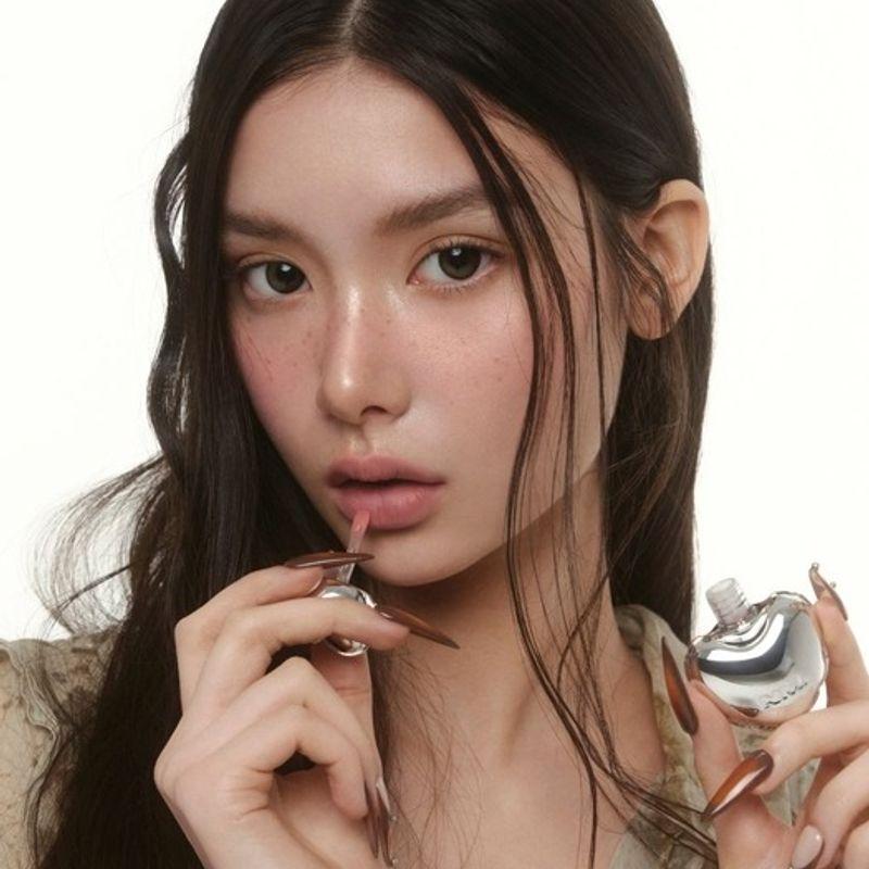 NAAMGEVING. Wazige Hart Lip Tint